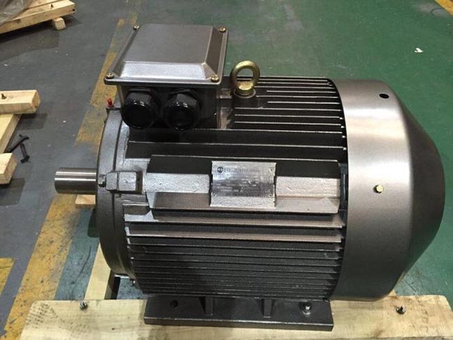 圖為西安西瑪YVF2系列變頻三相異步電動(dòng)機(jī)照片 圖為西安西瑪YVF2系列變頻三相異步電動(dòng)機(jī)照片